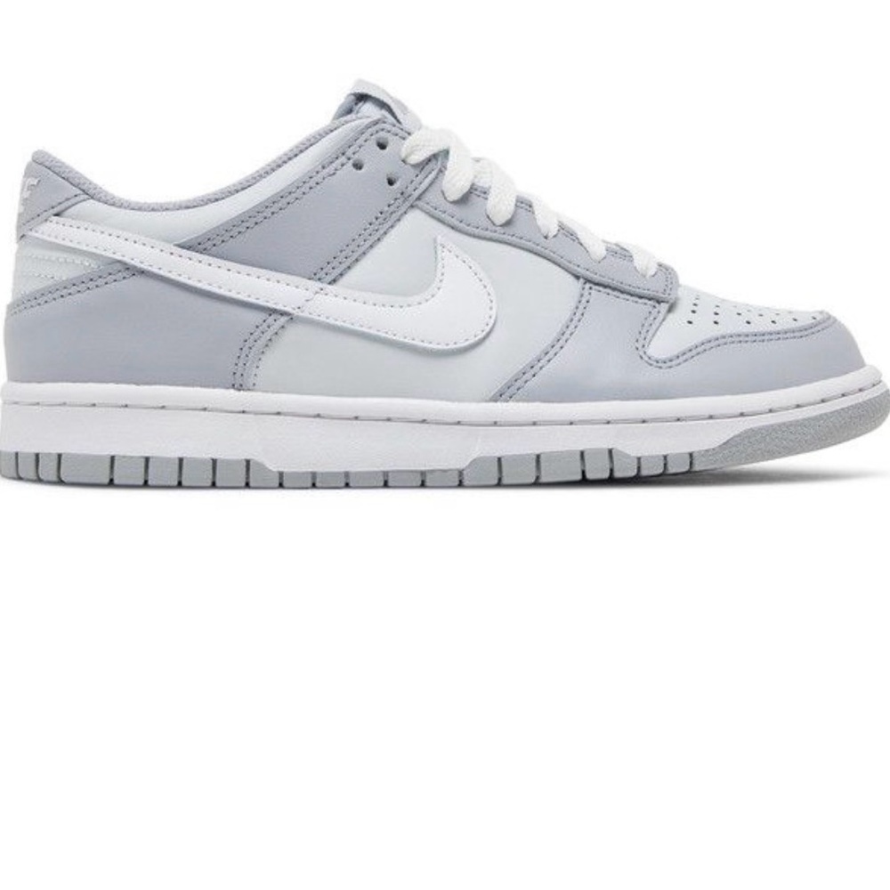 2022 Nike Dunk Low GS Pure Platinum
Wolf Grey 6.5 Y